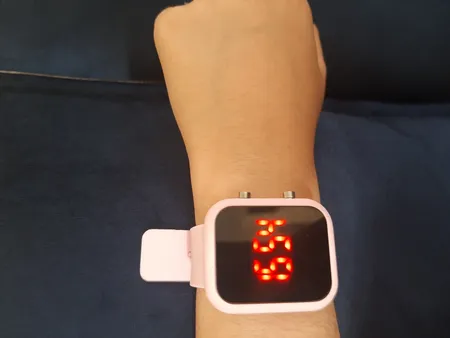 ساعت مچی دیجیتال دخترانه مدل SUR-64870