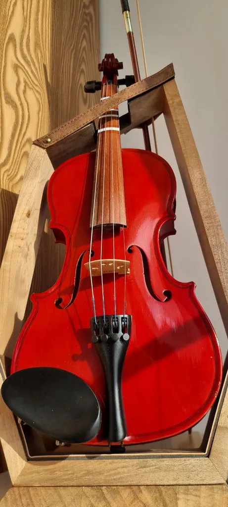 نگهدارنده ساز چمان مدل پایه چوبی ویولن