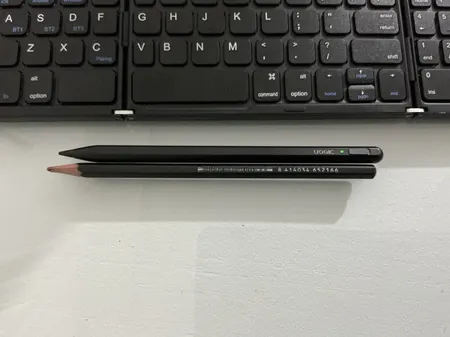 قلم لمسی یوجیک مدل Ipad AC10S مناسب برای تبلت اپل Ipad pro