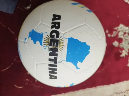 توپ فوتبال مدل لاستیکی  Messi Argentina2022