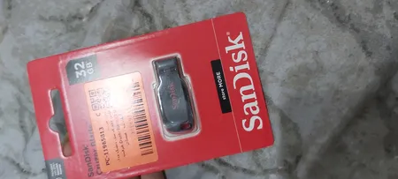 فلش مموری سن دیسک مدل Cruzer Blade CZ50 ظرفیت 32 گیگابایت با رابط USB 2.0