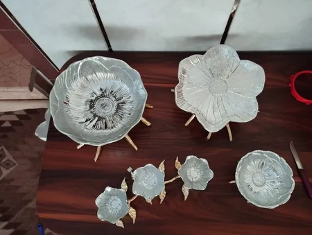 سرویس پذیرایی 4 پارچه طرح لوتوس کد 209