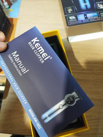 ماشین اصلاح موی صورت کیمی مدل KM-1852