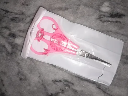 قیچی ابرو اس جی ان مدل PH1