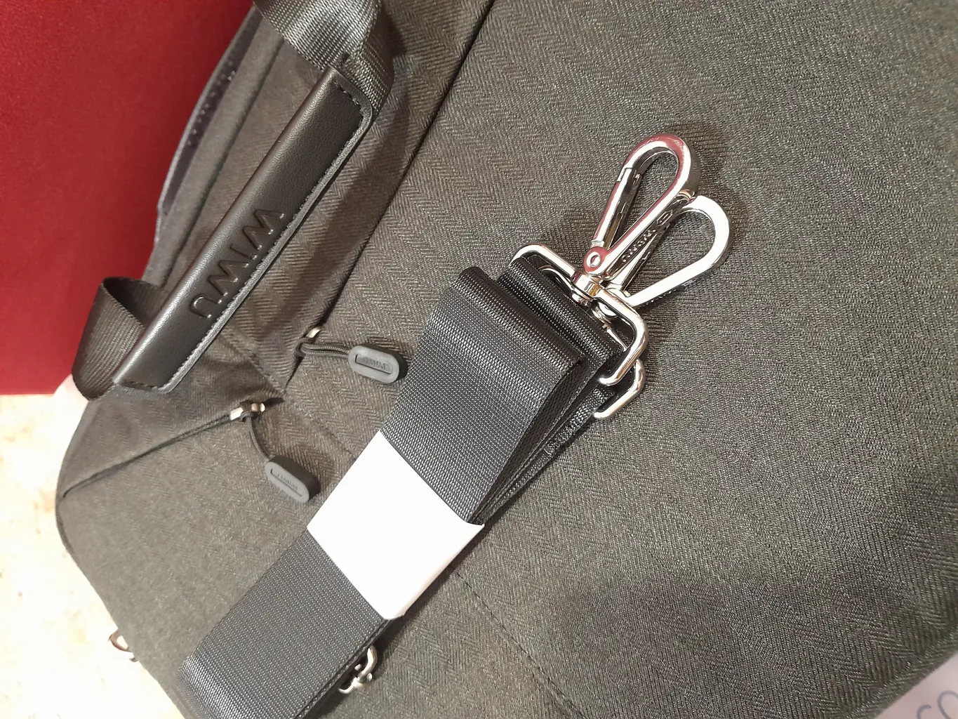 کیف لپ تاپ ویوو مدل City Commuter Bag مناسب برای لپ تاپ 14 تا 15.6 اینچی