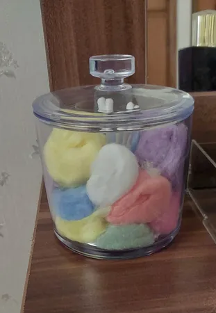 استند گوش پاک کن و پنبه آرایشی ویژن مدل پریتی کد MM01