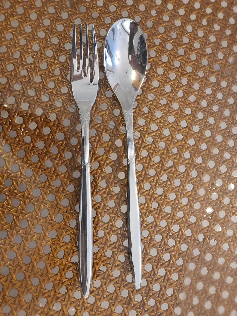 سرویس قاشق و چنگال 15 پارچه جی فی نی مدل 02