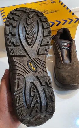 کفش ایمنی ایمن ترن مدل پاور