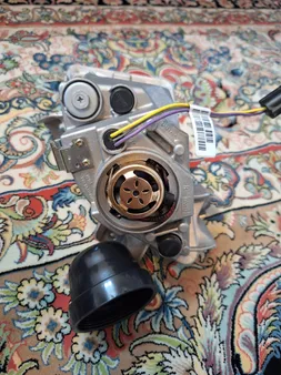 لامپ هدلایت خودرو مدل D9H3 بسته 2 عددی