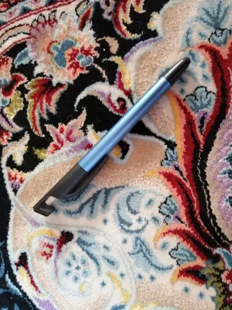 قلم لمسی و پایه نگهدارنده موبایل مدل SKJMRJNQ002369