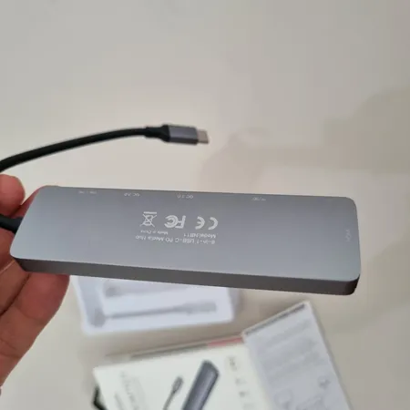 هاب 6 پورت usb-c یسیدو مدل HB11
