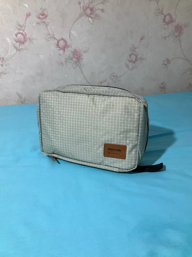 کیف لوازم شخصی نیچرهایک مدل NH20SN010