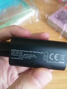 تجریه خرید شارژر دیواری 25 وات راو پاور مدل RP-PC156