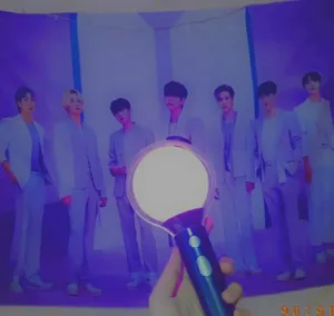 تجریه خرید رقص نور بی تی اس  مدل MAP OF THE SOUL