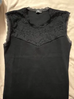 بلوز زنانه مدل یقه دانتل