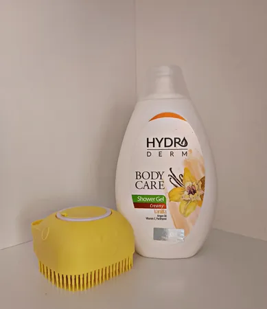 شامپو بدن کرمی هیدرودرم مدل Vanilla مناسب انواع پوست حجم 500 میلی لیتر