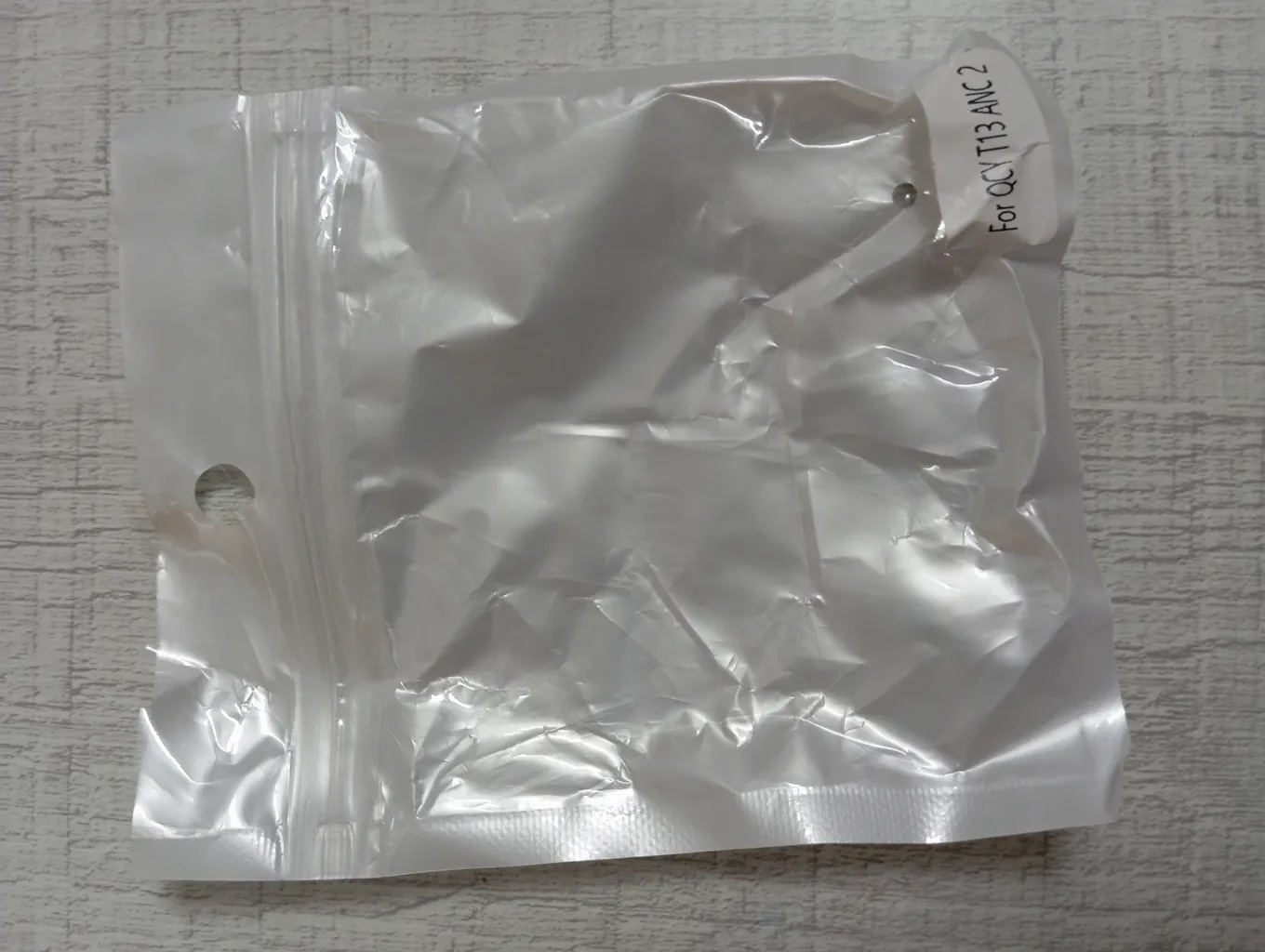 کاور رینیکا مدل T13 ANC2 مناسب برای کیس هدفون کیو سی وای T13 ANC 2