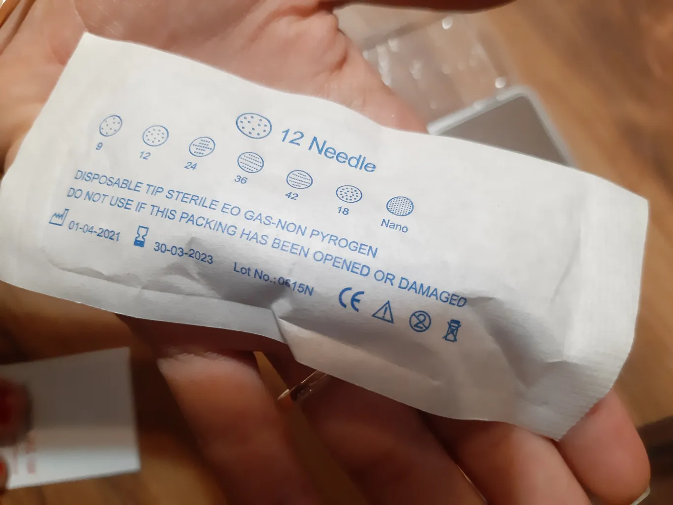 میکرونیدلینگ درماپن مدل A1-W