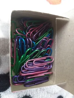 گیره کاغذ پنتر مدل متالیک سایز 28 میلی متر