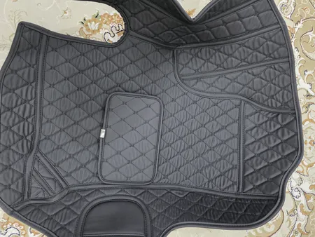 کفپوش 5 بعدی خودرو مدل Ts چرم گلدوزی مناسب برای تارا