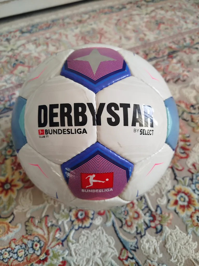 توپ فوتسال دربی‌استار مدل بوندسلیگا