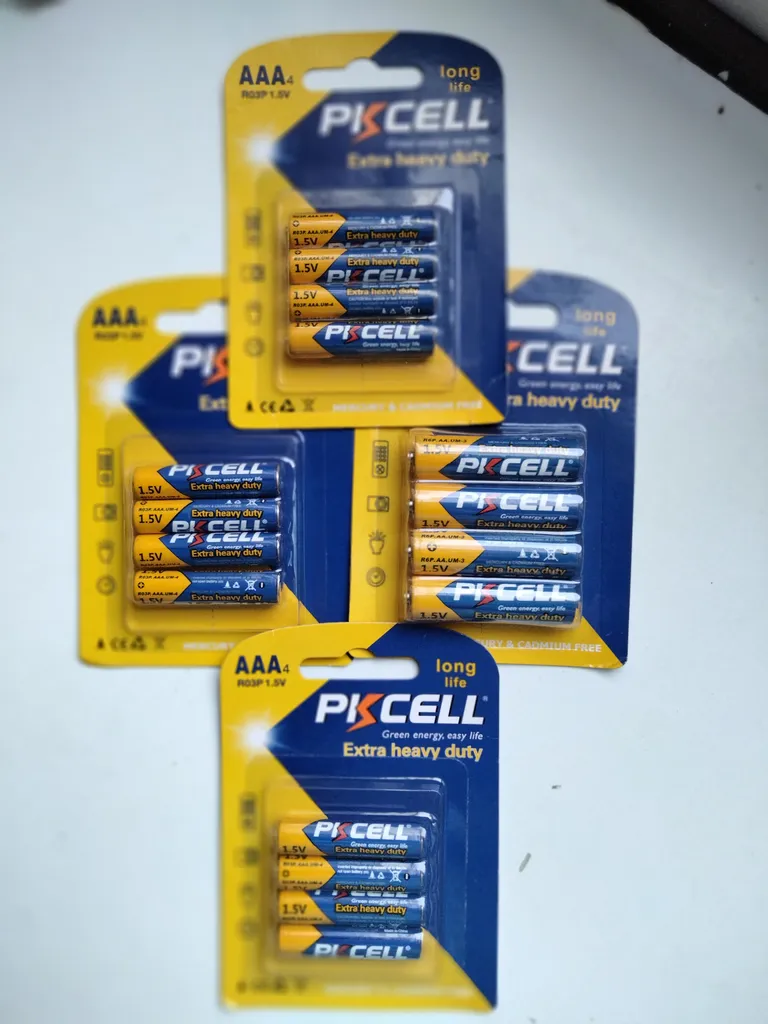 باتری نیم قلمی پی کی سل مدل باتری نیم قلمی AAA بسته چهار عددی