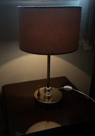 آباژور رومیزی مدل SUN/300