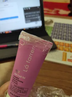 ژل لایه بردار و ضد ترک پا و آرنج لافارر مدل پدی حجم 60 میلی لیتر