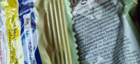 تشویقی سگ دین بستس مدل Beef and Chicken وزن 200 گرم