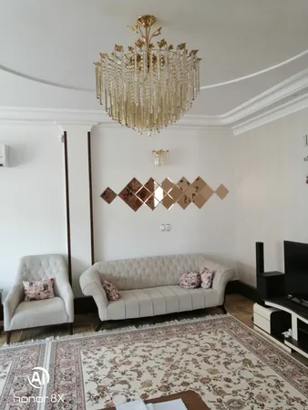 آینه دکوراتیو مدل روبی