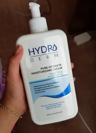 کرم مرطوب‌کننده و نرم‌کننده هیدرودرم مدل Aqua Mist حجم 500 میلی‌لیتر