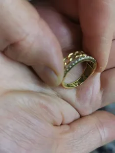 تجریه خرید انگشتر طلا 18 عیار زنانه قیراط کد GH2727