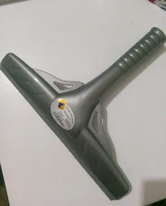 تجریه خرید تیغه شیشه پاک کن خودرو ارج پلاستیک مدل ۱۷۸