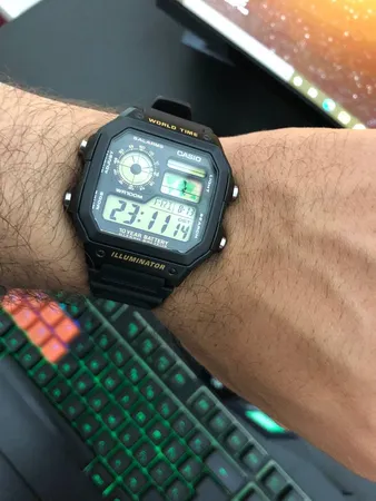 ساعت مچی دیجیتالی کاسیو AE-1200WH-1BVDF