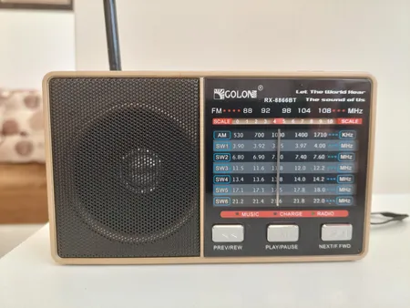 رادیو گولون مدل RX-8866BT