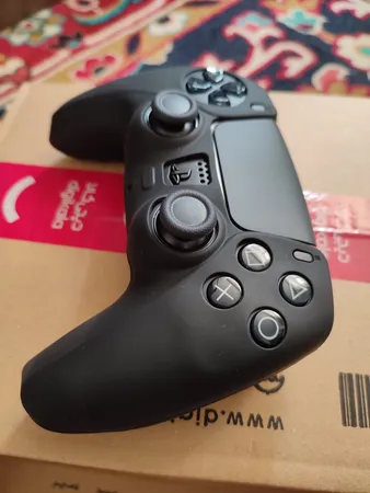 دسته بازی پلی استیشن 5 سونی مدل DualSense سری CFI-ZCT1W