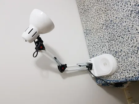 چراغ مطالعه بوستانچی مدل EN-111 همراه با لامپ  ال ای دی 7 وات E27