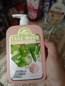 تجریه خرید ژل شستشوی صورت موزیلا مدل آلوئه ورا و خیار مناسب پوست های معمولی حجم 400 میلی لیتر