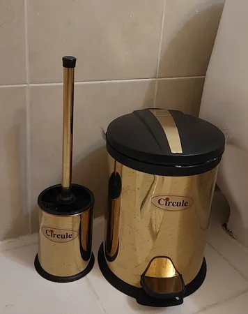 ست سطل زباله و برس سیرکوله مدل gold125
