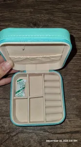 تجریه خرید جعبه جواهرات مدل کوچک مربعی چرمی