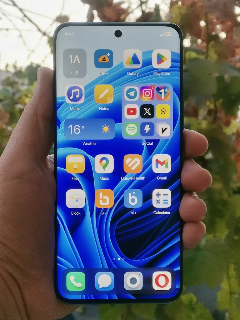 گوشی موبایل آنر مدل 90 دو سیم کارت ظرفیت 256 گیگابایت و رم 8 گیگابایت