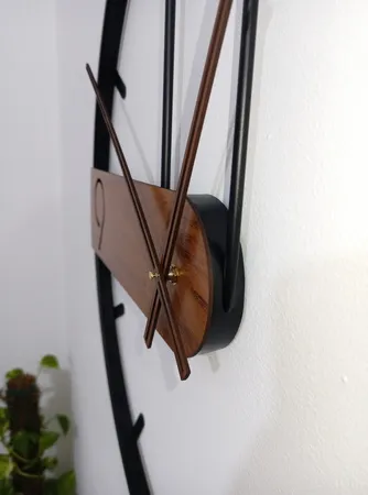 ساعت دیواری مدل LS912