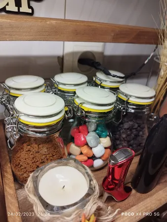 ست جای ادویه 6 پارچه زیبا مدل 108860