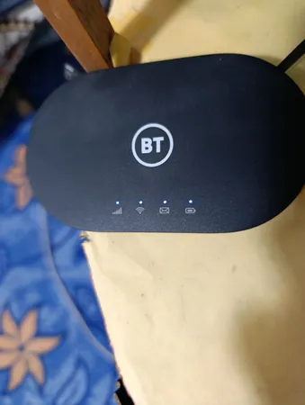 مودم 4.5G قابل حمل آلکاتل مدل BT71