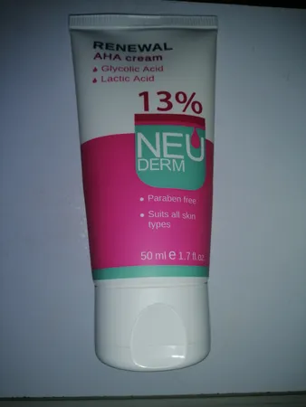 کرم لایه بردار نئودرم مدل Renewal AHA 13% حجم 50 میلی لیتر