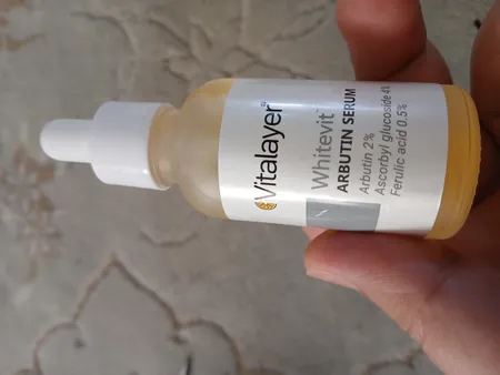 سرم ضد لک ویتالیر مدل آربوتین حجم 30 میلی لیتر