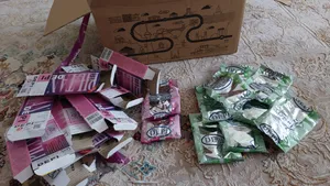 تجریه خرید پودر موبر دپی مدل آپارتمانی با رایحه میوه مقدار 50 گرمی بسته 10 عددی