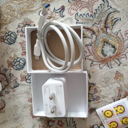 شارژر دیواری شیائومی مدل FAST_PLUS به همراه کابل تبدیل USB_C