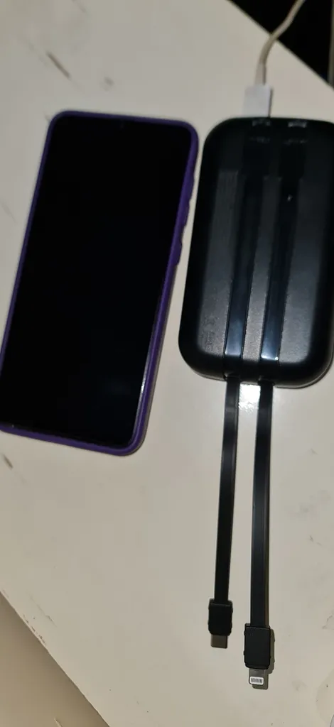 پاوربانک 22.5 وات آیرنج مدل IR- D251 ظرفیت 20000 میلی‌آمپرساعت