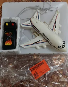 تجریه خرید هواپیما اسباب بازی کنترلی مدل T102